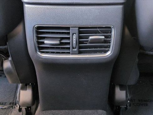 Used 2025 MAZDA CX-5 AWD 2.5 S w/ Select Package image 16