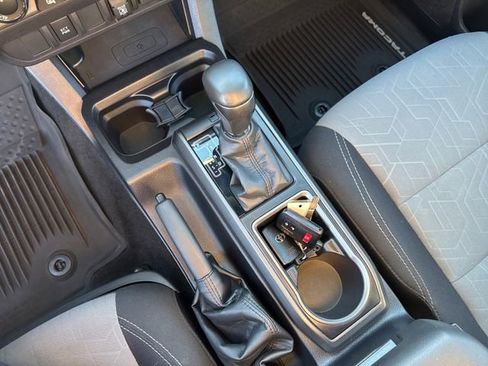 Used 2021 Toyota Tacoma TRD Sport image 24