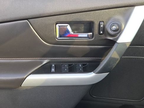 Used 2013 Ford Edge SEL AWD/4WD image 26