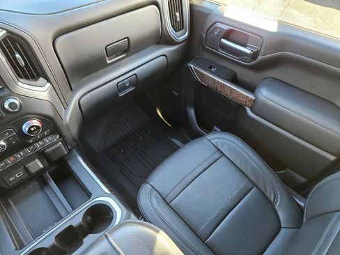 Used 2021 GMC Sierra 2500 Denali w/ Denali Ultimate Package image 12