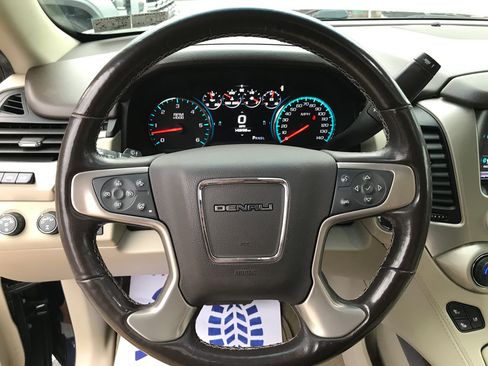 Used 2018 GMC Yukon XL Denali w/ Denali Ultimate Package AWD/4WD image 18
