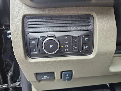 New 2026 Ford F350 Platinum w/ Platinum Plus Package AWD/4WD image 29