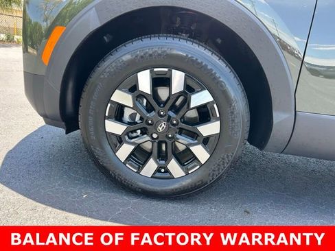 Used 2025 Hyundai Santa Cruz SEL FWD image 9