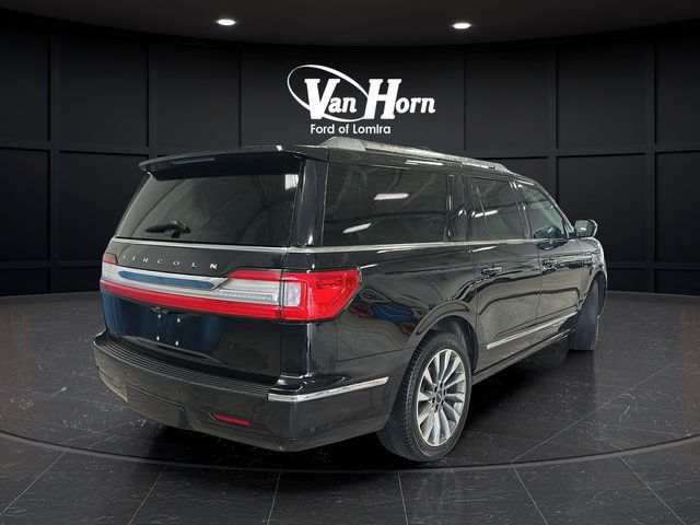 Used 2020 Lincoln Navigator L Reserve w/ Luxury Package AWD/4WD image 7