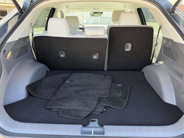 Used 2023 Hyundai Ioniq 5 SEL w/ Cargo Package AWD/4WD image 5