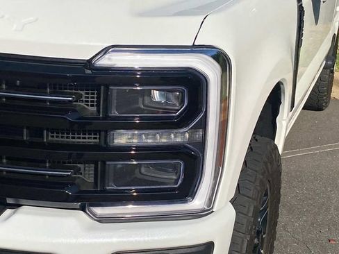Used 2025 Ford F350 Platinum w/ FX4 Off-Road Package AWD/4WD image 38