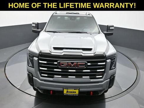 Used 2024 GMC Sierra 2500 AT4 w/ Technology Package AWD/4WD image 76
