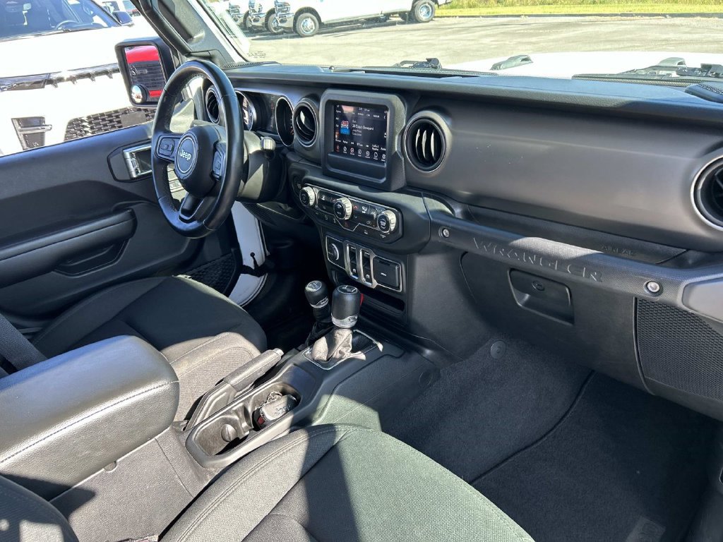 Used 2021 Jeep Wrangler Sport AWD/4WD image 22