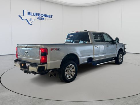 Used 2023 Ford F250 Lariat w/ Chrome Package AWD/4WD image 5