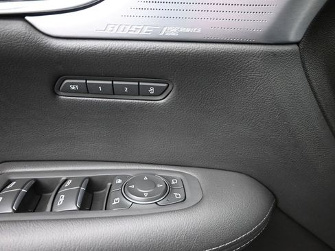 Used 2025 Cadillac XT5 Premium Luxury image 20