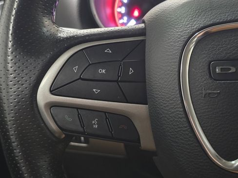 Used 2019 Dodge Durango SXT image 30