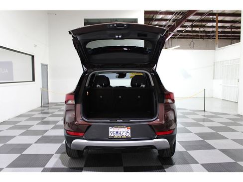 Used 2023 Chevrolet TrailBlazer LT w/ Convenience Package image 20