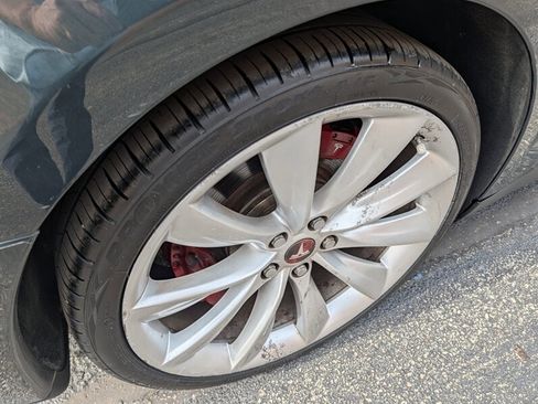 Used 2012 Tesla Model S Signature Performance RWD image 30