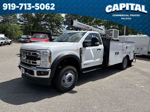 New 2024 Ford F550 4x4 Regular Cab Super Duty image 1