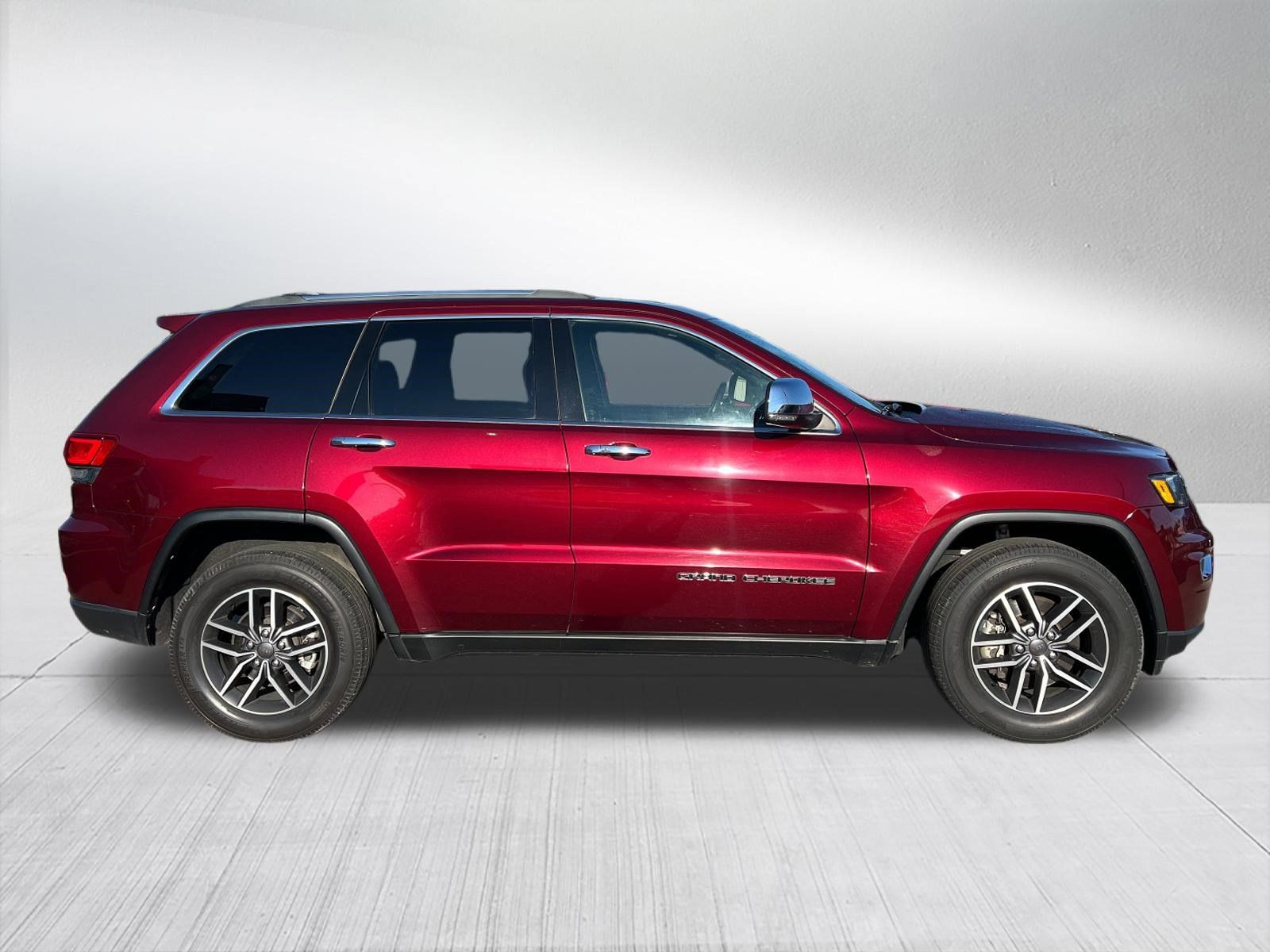 Used 2021 Jeep Grand Cherokee Limited w/ Premium Lighting Group AWD/4WD image 5