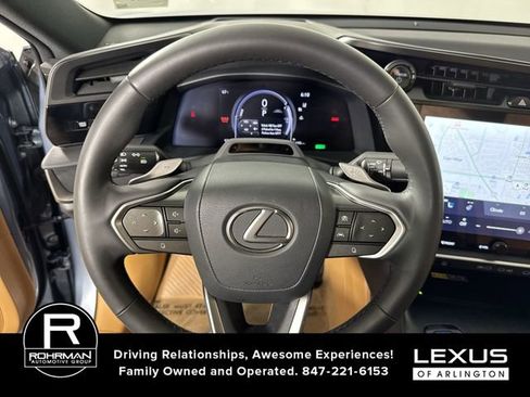 Used 2023 Lexus RZ 450e Premium image 12