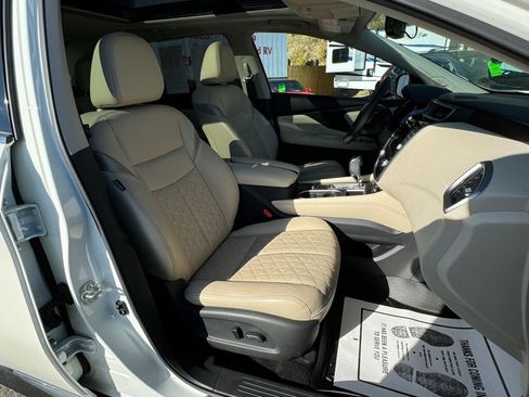 Used 2022 Nissan Murano Platinum w/ Cargo Package image 24