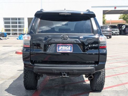 Used 2018 Toyota 4Runner TRD Off-Road Premium w/ Convenience Package image 7