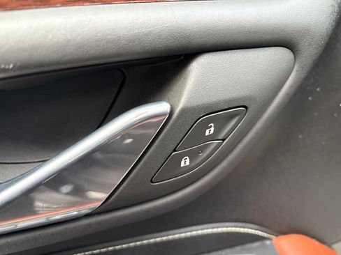 Certified 2023 GMC Yukon Denali Ultimate image 10