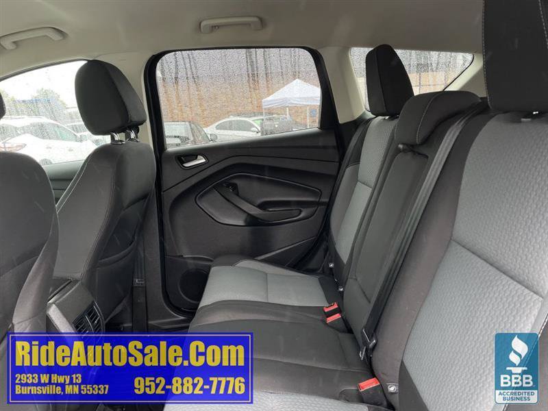 Used 2017 Ford Escape SE AWD/4WD image 12