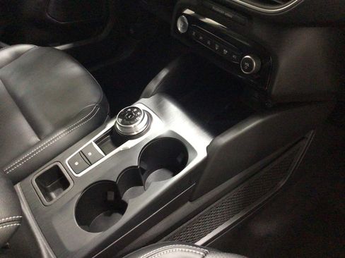 Used 2023 Ford Escape Platinum image 29