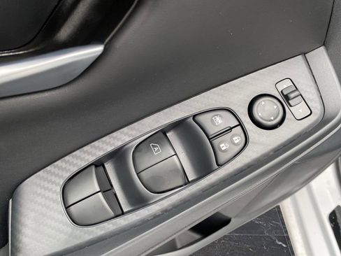 New 2025 Nissan Sentra SV image 24