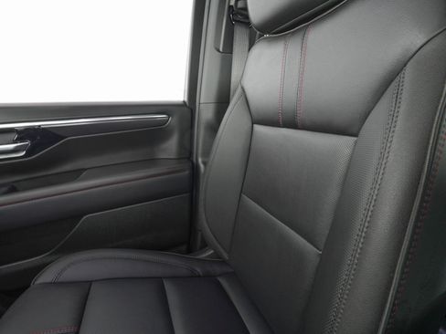 Used 2026 Chevrolet Tahoe RST w/ RST Performance Edition image 30