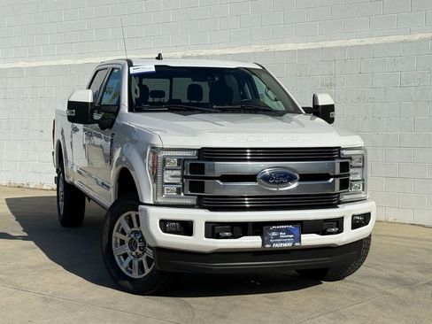 Certified 2019 Ford F250 Limited w/ FX4 Off-Road Package image 3