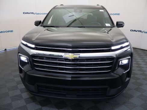 New 2026 Chevrolet Traverse LT w/ Sun and Wheel Package image 14