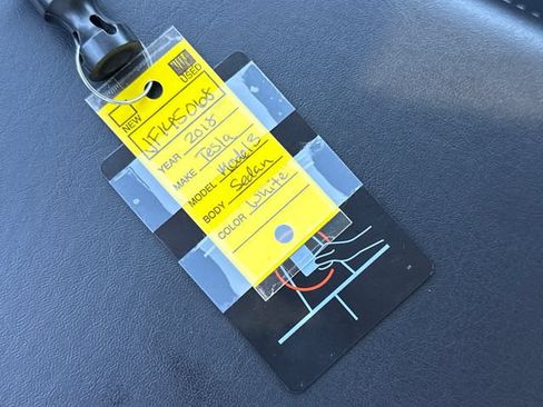 Used 2018 Tesla Model 3 Long Range AWD/4WD image 31