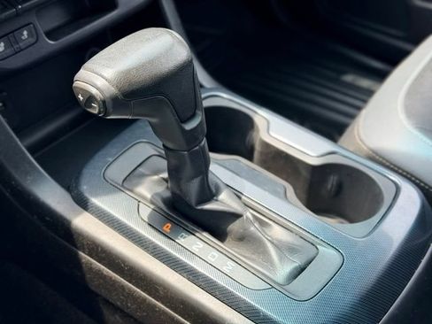 Used 2015 Chevrolet Colorado Z71 AWD/4WD image 15