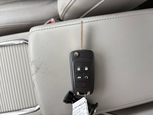 Used 2013 Buick LaCrosse Premium FWD image 42