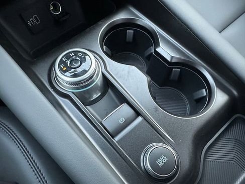 New 2026 Ford Explorer Active w/ Active Comfort Package image 13