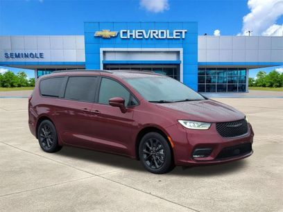 Used 2021 Chrysler Pacifica Touring w/ S Appearance Package