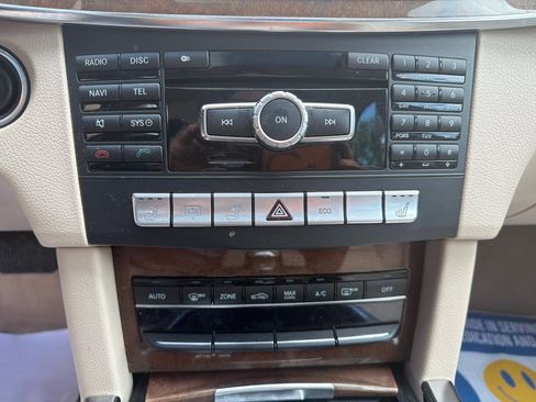 Used 2014 Mercedes-Benz E 350 4MATIC Sedan w/ Premium 1 Package image 10
