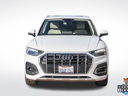 Used 2023 Audi Q5 2.0T Premium w/ Convenience Package image 2