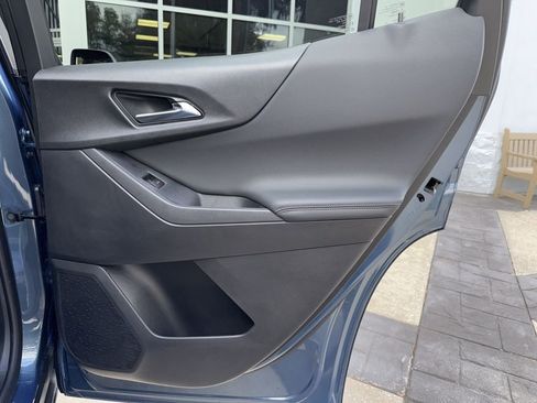 Used 2026 Chevrolet Equinox LT image 20