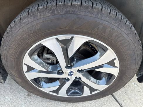 Used 2021 Subaru Outback Limited w/ Popular Package #2 AWD/4WD image 12