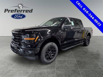 New 2025 Ford F150 XLT w/ Equipment Group 302A MID