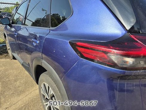 Used 2021 Nissan Rogue SV AWD/4WD image 7