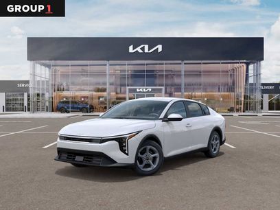Certified 2025 Kia K4 LXS
