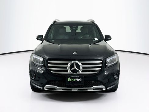 Used 2025 Mercedes-Benz GLB 250 image 2