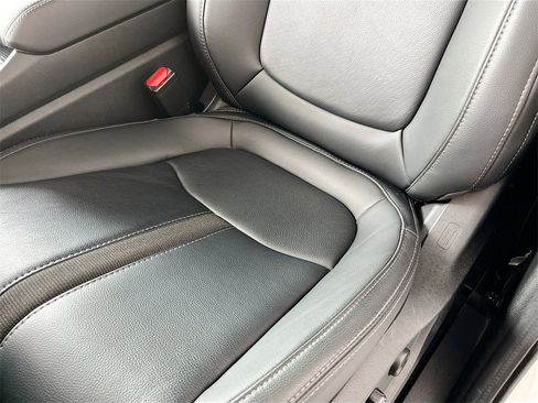 Used 2023 Honda Pilot EX-L image 18