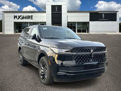 New 2025 Lincoln Navigator Reserve w/ Jet Appearance Package