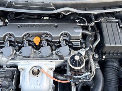 Used 2010 Honda Civic LX image 23