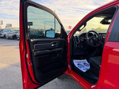Used 2025 RAM 1500 Big Horn AWD/4WD image 12