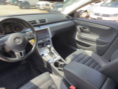 Used 2012 Volkswagen CC Sport FWD image 31