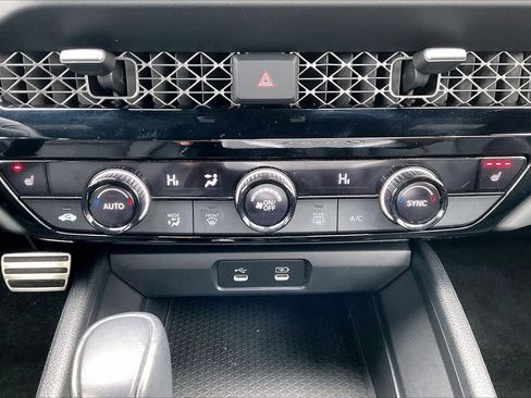 Used 2023 Honda Accord Sport image 18