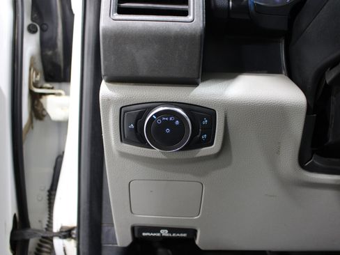 Used 2020 Ford F250 XL AWD/4WD image 7