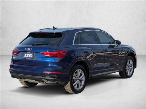 Used 2023 Audi Q3 2.0T Premium w/ Convenience Package image 5